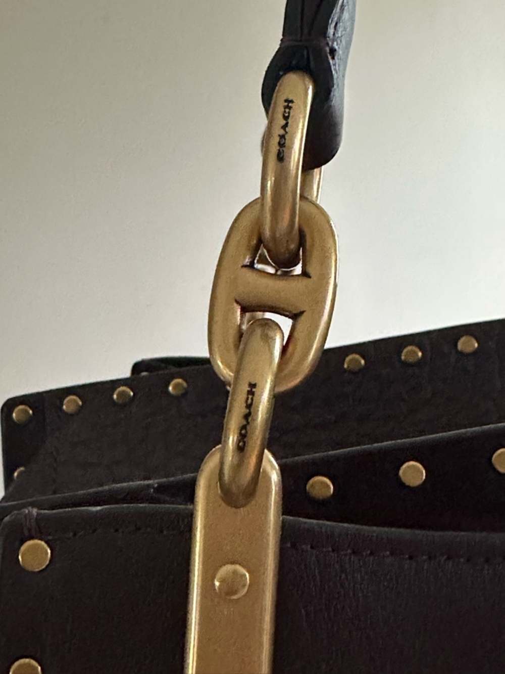 Coach Dreamer 36 with rivets in Oxblood - Picture 4 of 15